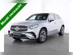 Mercedes-Benz GLC-klasse - 300e 4MATIC AMG Line l Panoramadak l Luchtvering l Meesturend achteras l MBUX l Head Up l