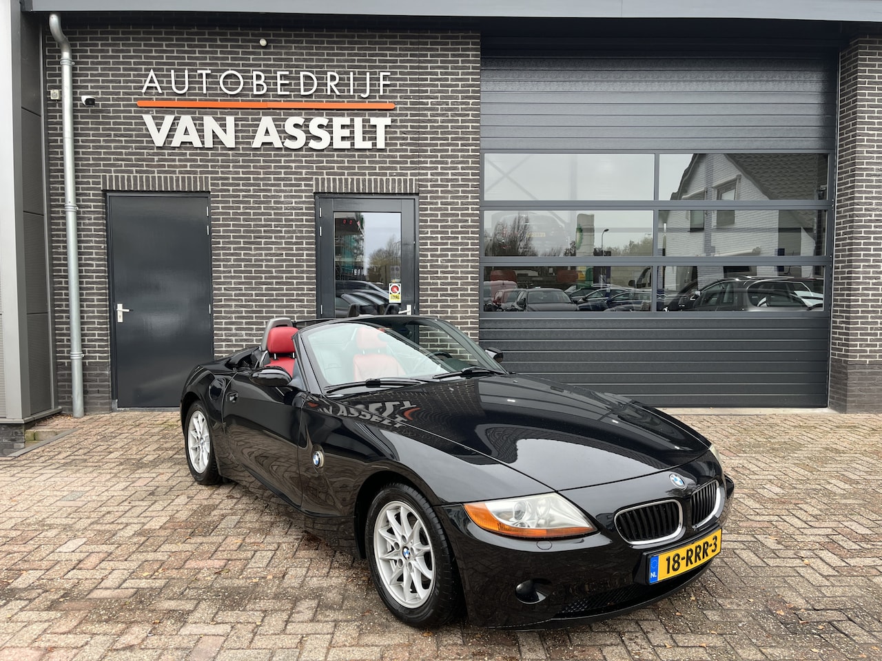 BMW Z4 Roadster - 2.0i Leer , Clima , Cruise - AutoWereld.nl