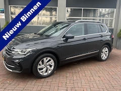 Volkswagen Tiguan - 1.4 TSI eHybrid R-Line Business+ Navi, 18Inc, Trekhaak 1e eigen km 104.000