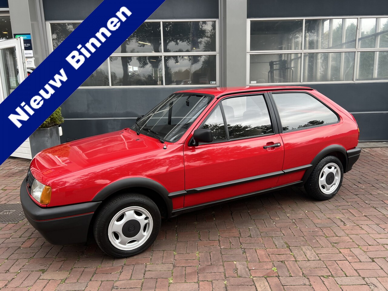 Volkswagen Polo - 1.3 Fox Bj 1990 NL auto Org.129.000 Nap Eerste lak boekjes aanwezig !! - AutoWereld.nl