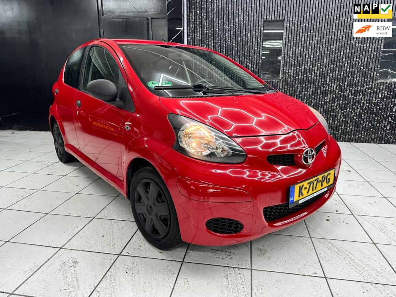 Toyota Aygo - 1.0-12V Access 1.0-12V Access - AutoWereld.nl