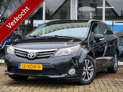 Toyota Avensis - 1.8 VVTi Business| Automaat| Navi| Trekhaak|