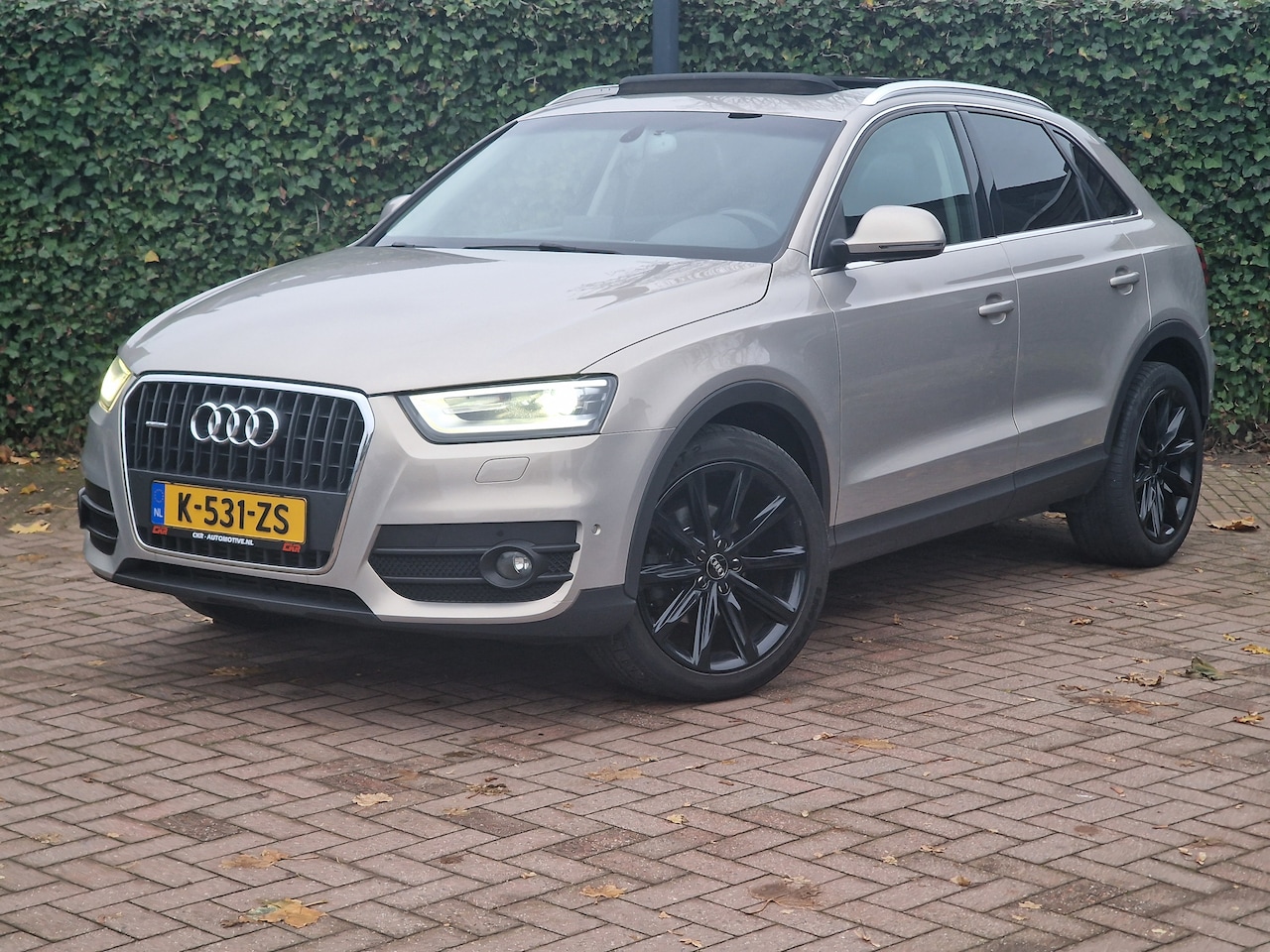 Audi Q3 - 2.0 TFSI quattro Pro Line /Pano / stoel verwarm / trekhaak - AutoWereld.nl