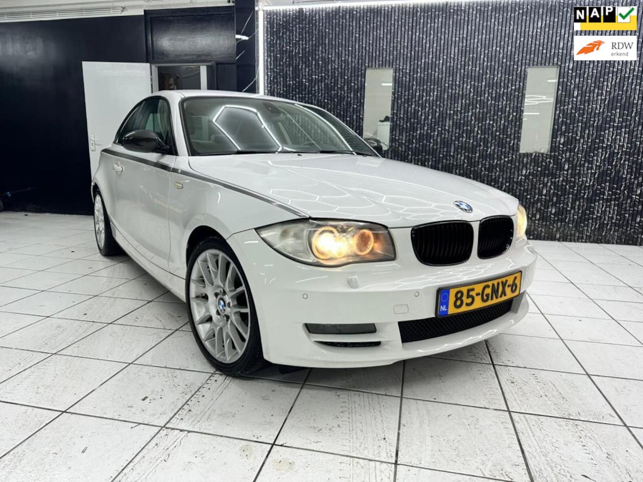 BMW 1-serie Coupé - 120d High Executive 120d High Executive - AutoWereld.nl