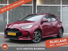 Toyota Yaris - 1.5 Hybrid First Edition Automaat, Navigatie, Cruise Control Adaptief, Regensensor, Dimlic