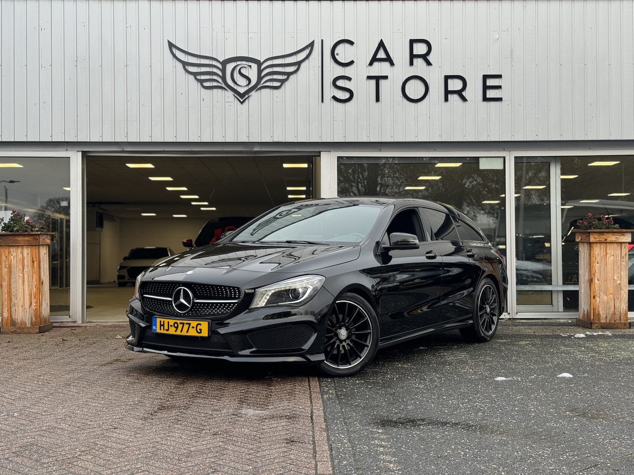 Mercedes-Benz CLA-klasse Shooting Brake - 180 Ambition AMG Line|LED|KLEPPENSYSTEEM|NAV|ST VWM|LEDER|+++ - AutoWereld.nl