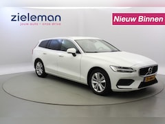 Volvo V60 - 2.0 D3 Momentum Automaat - Carplay, Trekhaak