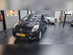 Toyota Yaris - 1.0 VVTi Acces