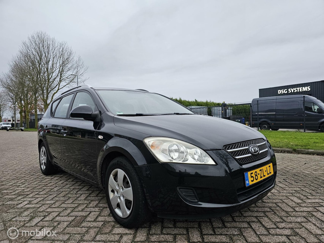 Kia Cee'd Sporty Wagon - 1.6 X-tra Airco - AutoWereld.nl