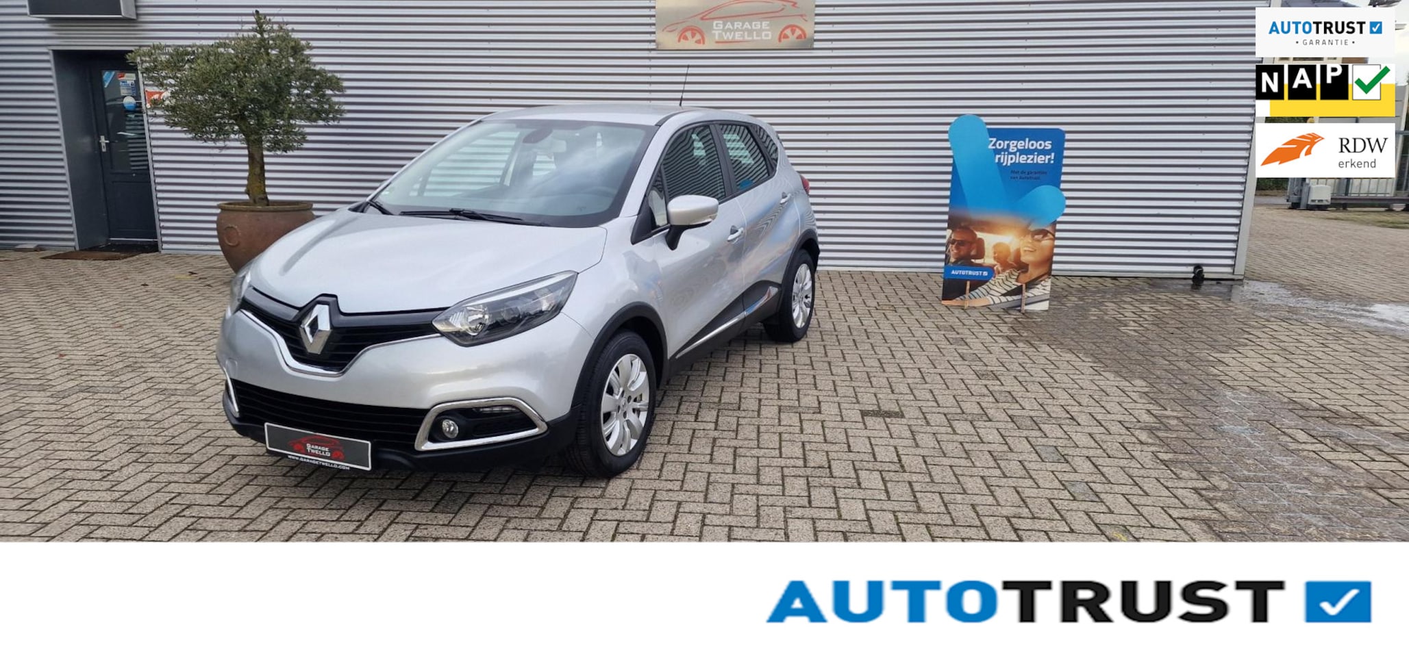 Renault Captur - 0.9 TCe Ambiance . airco ,isofix,16 inc velgen 5 deurs .nieuwe model ,zeer zuinig,onderhou - AutoWereld.nl