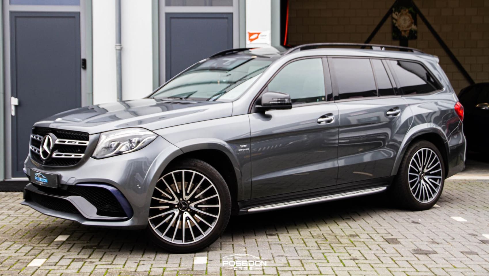 Mercedes-Benz GLS - 63 AMG 4MATIC PANO | 7 ZITS | LUCHTVERING | STOELVENTILATIE | KEYLESS | BOMVOLL!! - AutoWereld.nl