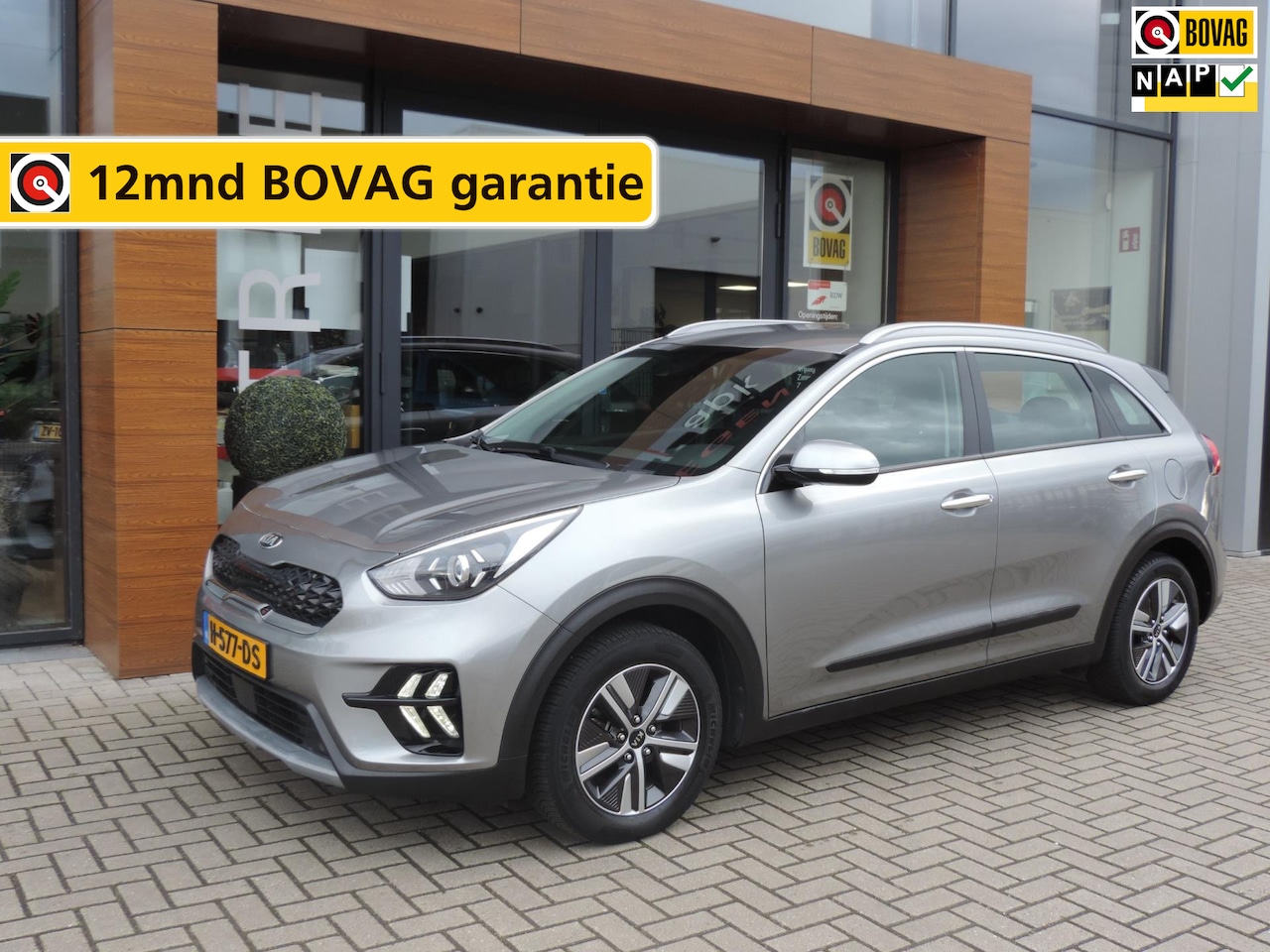 Kia Niro - 1.6 GDi Hybrid DynamicLine AUTOMAAT 61.000km | Halfleer | CarPlay | ECC | PDC | Bluetooth - AutoWereld.nl