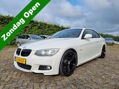 BMW 3-serie Coupé - 320i High Executive ✅ DAK ✅MOOIE AUTO