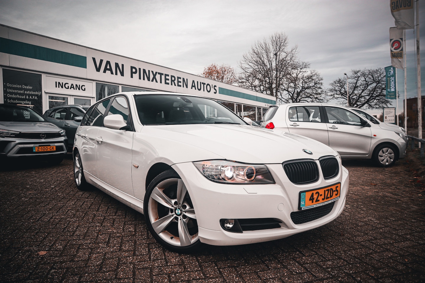 BMW 3-serie Touring - 318i Business Line 318i Business Line - AutoWereld.nl