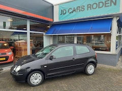 Volkswagen Polo - 1.4-16V luxe Apk Koopje