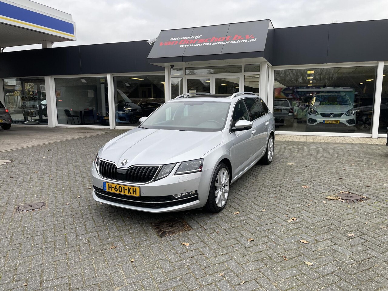 Skoda Octavia Combi - 1.5 TSI Greentech Business Edition Plus 1.5 TSI Greentech Business Edition Plus - AutoWereld.nl