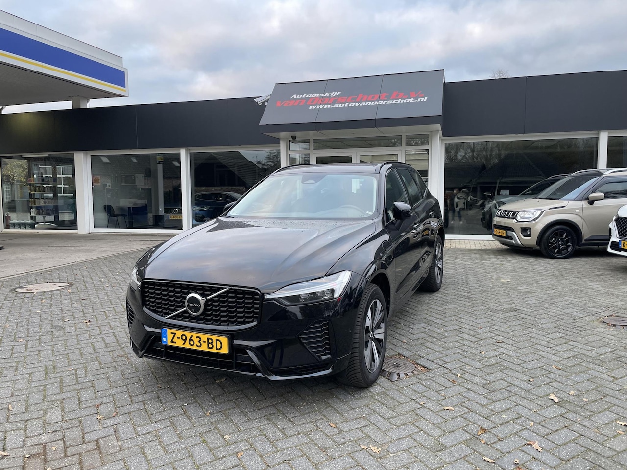 Volvo XC60 - 2.0 Recharge T6 AWD Plus Dark 2.0 Recharge T6 AWD Plus Dark - AutoWereld.nl