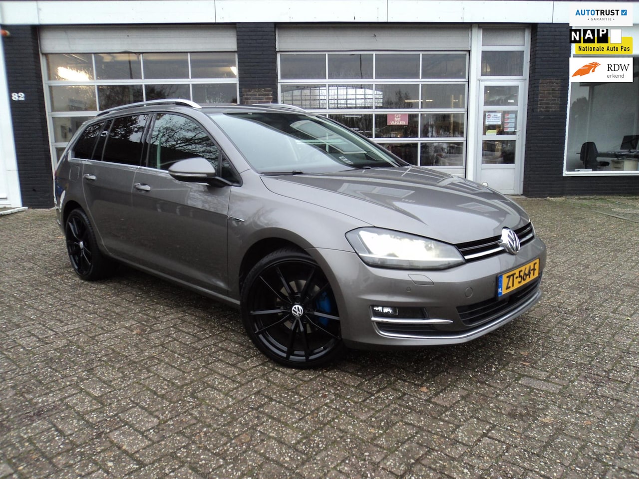 Volkswagen Golf Variant - 1.4 TSI Highline Stoelverwarming Massage stoel - AutoWereld.nl