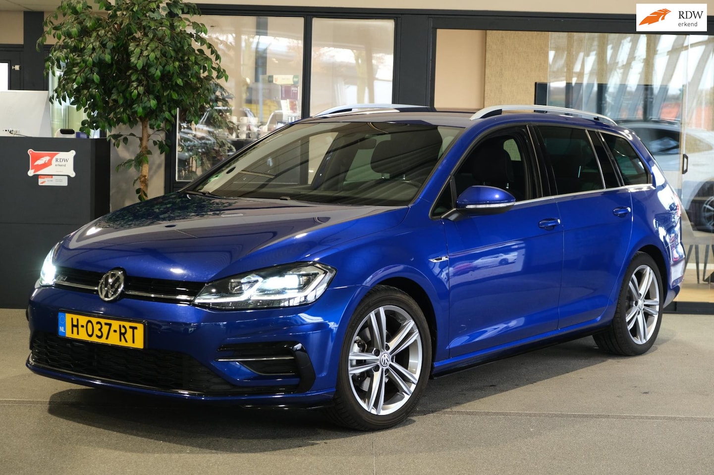 Volkswagen Golf Variant - 1.5 TSI 2 x R-Line Navi Virtual Trek Led Cam Pdc Acc - AutoWereld.nl