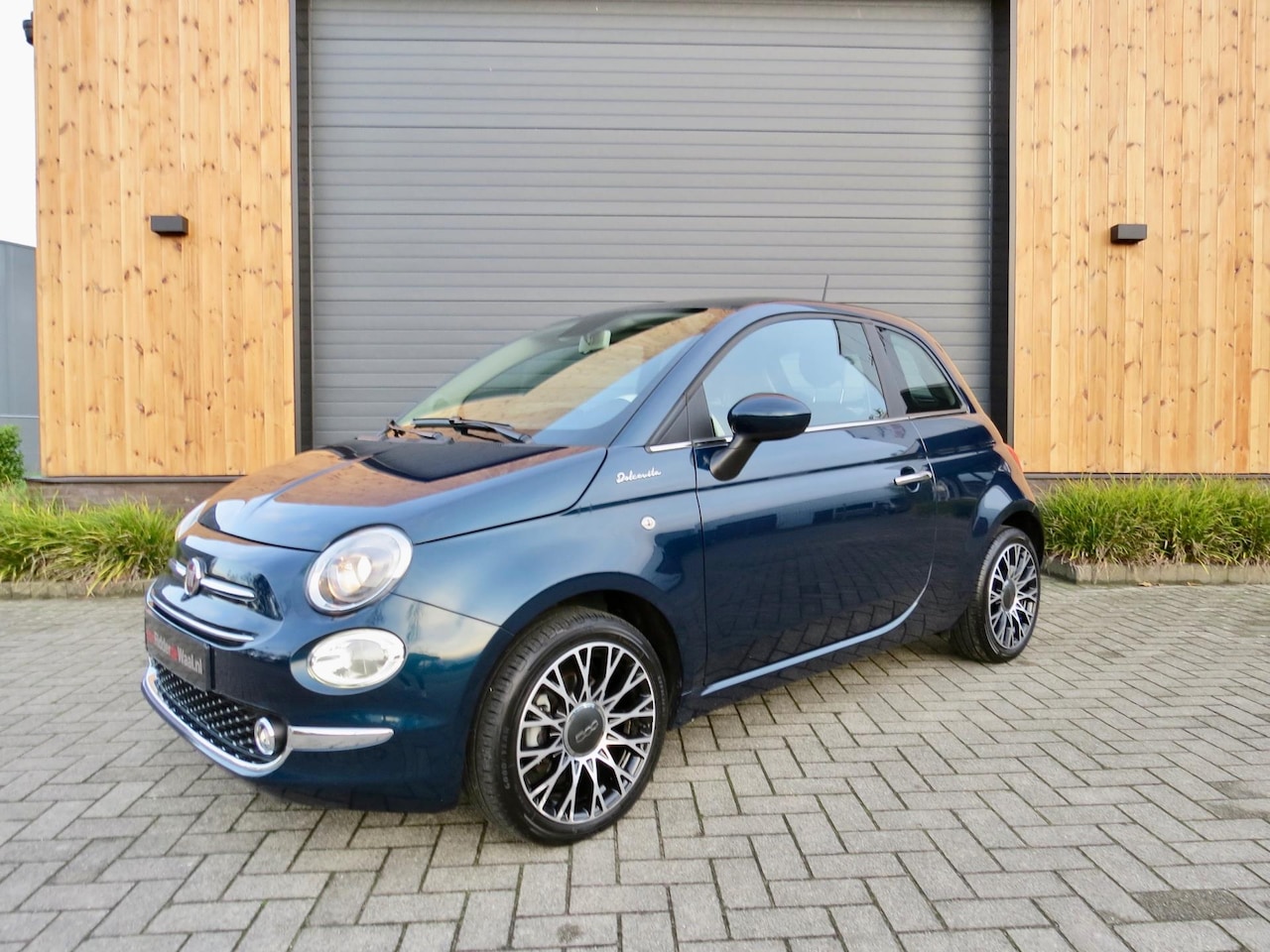 Fiat 500 - 1.0 Hybrid Dolcevita *Big navi *Carplay *Climate - AutoWereld.nl