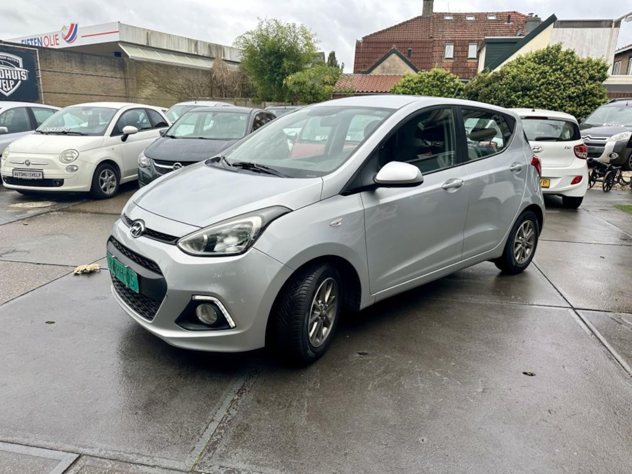 Hyundai i10 - 1.0i i-Motion Comfort Stuurverwarming Stoelverwarming - AutoWereld.nl