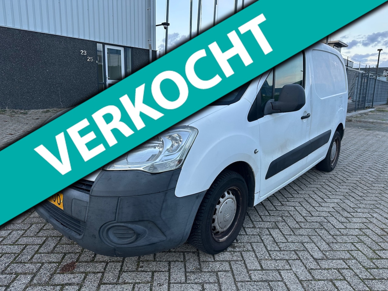 Citroën Berlingo - 1.6 HDI 500 Comfort 2009 WIT - AutoWereld.nl