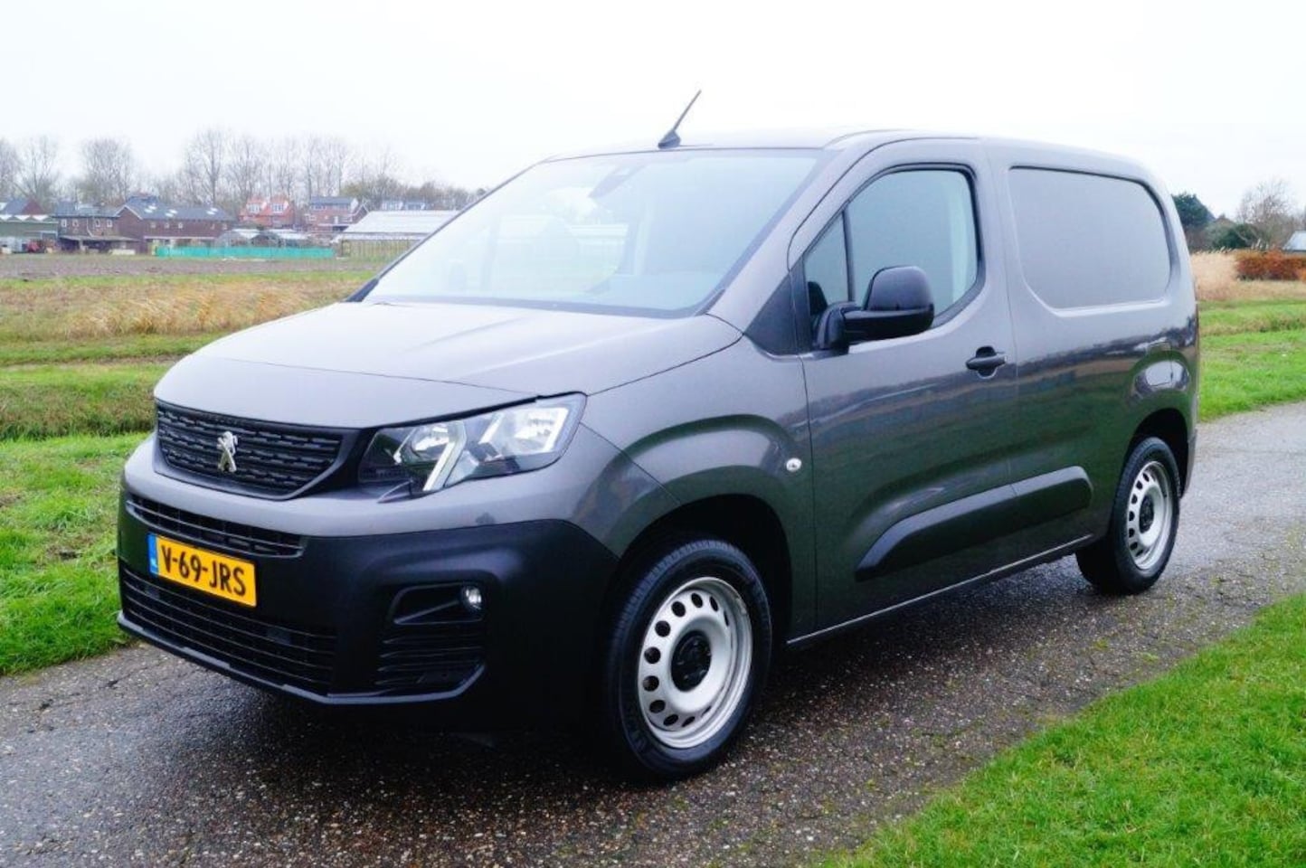 Peugeot Partner - 1.5 BlueHDi 130 Automaat L1 Navi PDC - AutoWereld.nl