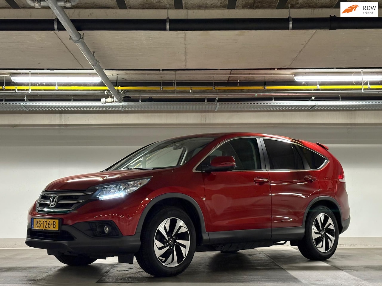 Honda CR-V - 2.0 AWD - dealer onderhouden - automaat - airco - cruise - trekhaak - AutoWereld.nl