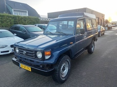 Toyota Land Cruiser 70 - LandCruiser 4.2 Window Van HR HTL