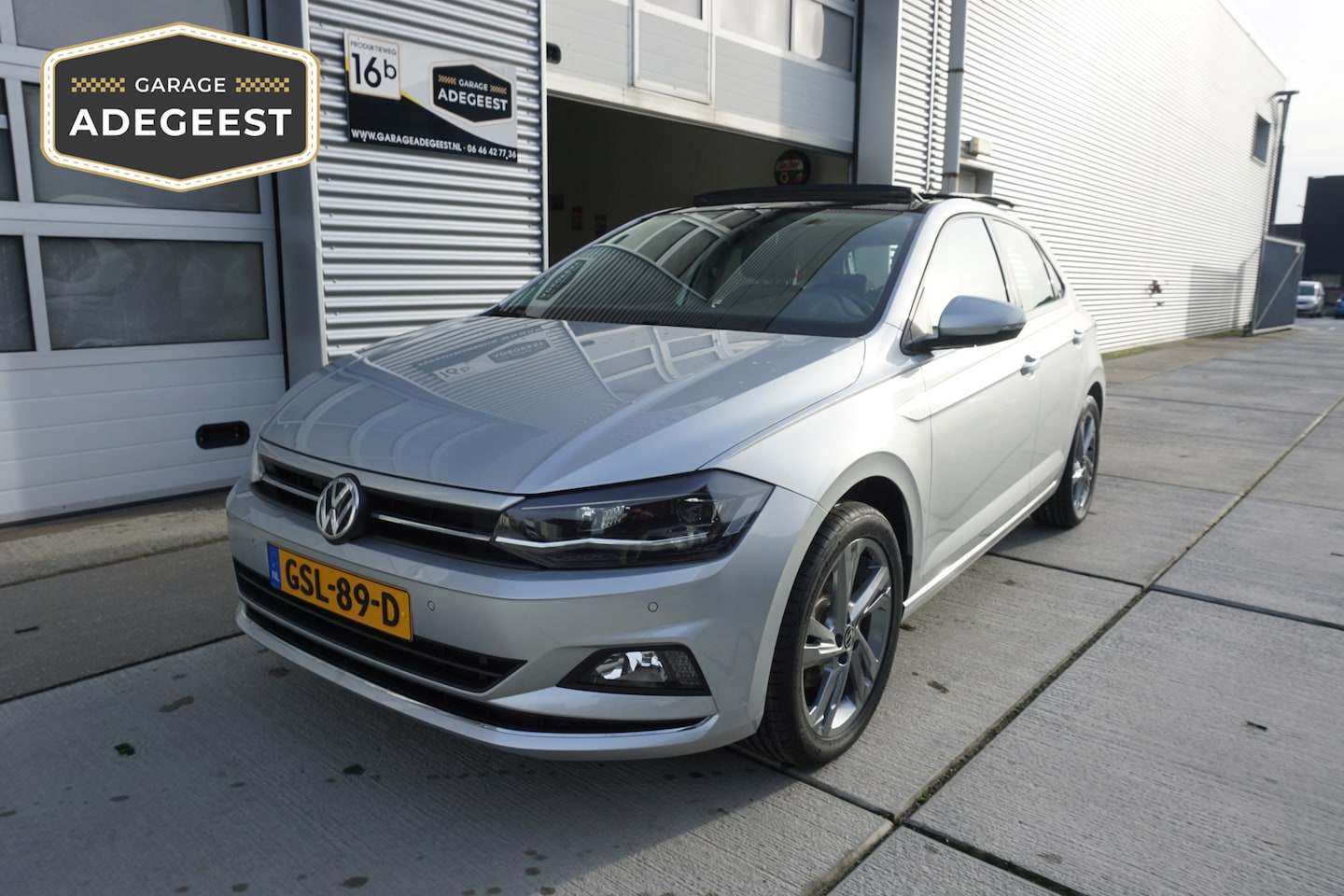 Volkswagen Polo - 1.0 TSI Highline Automaat Open dak|17 Inch|Trekaak afneembaar|PDC V+A| - AutoWereld.nl