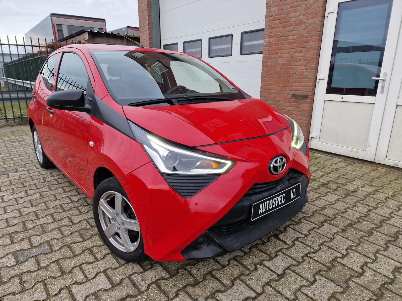 Toyota Aygo - 1.0 VVT-i x 1.0 VVT-i x - AutoWereld.nl