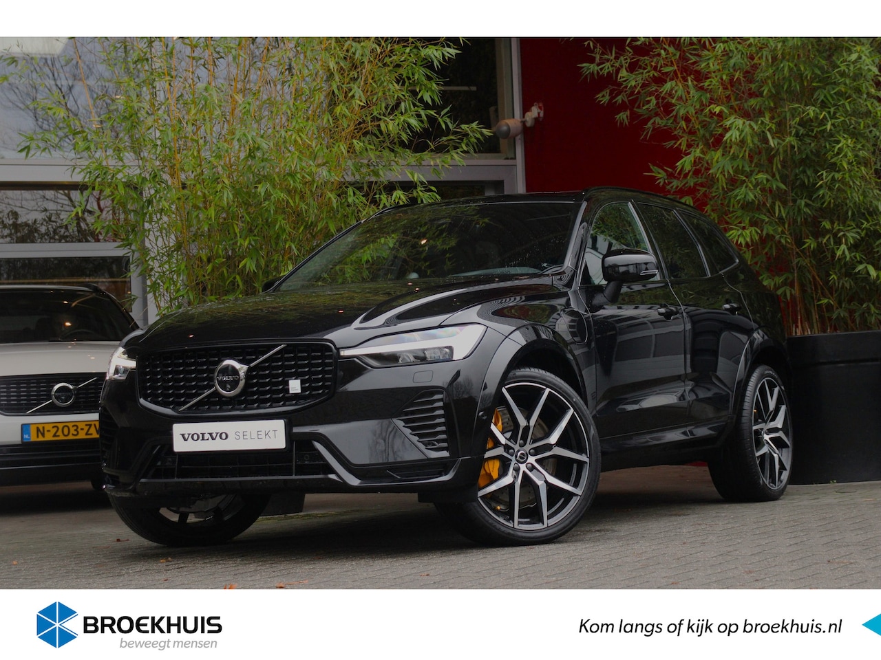 Volvo XC60 - T8 AWD 455pk Polestar Engineered | Full Option! | Bowers&Wilkins | Trekhaak | 22" Velgen - AutoWereld.nl