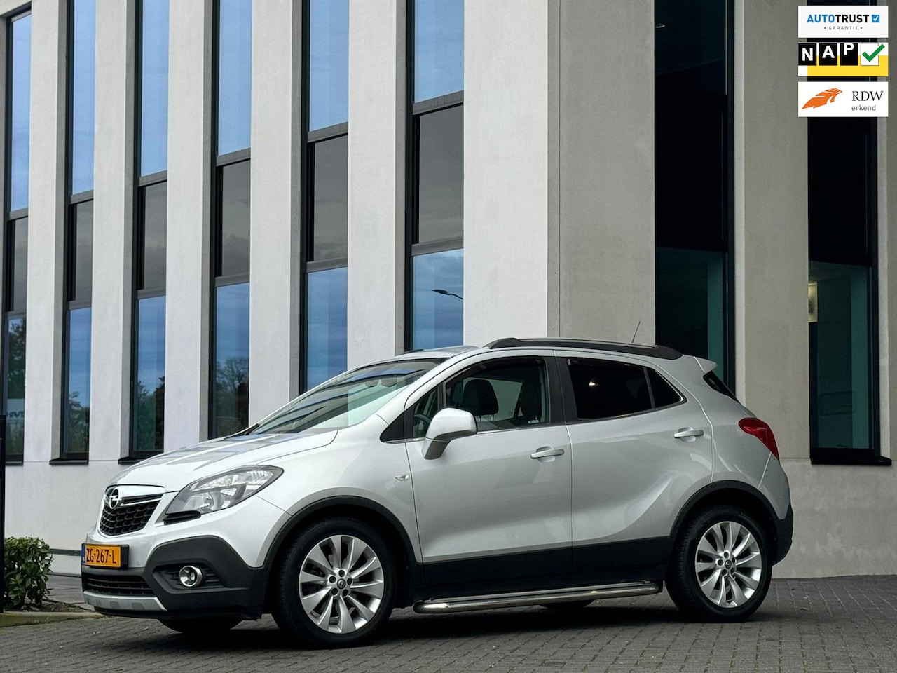 Opel Mokka - 1.4 Turbo 140 pk AUTOMAAT Innovation, lederen interieur, stoelverwarming, vele opties - AutoWereld.nl