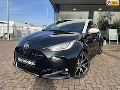 Toyota Yaris - 1.5 Hybrid Executive|hud|pdc|jbl