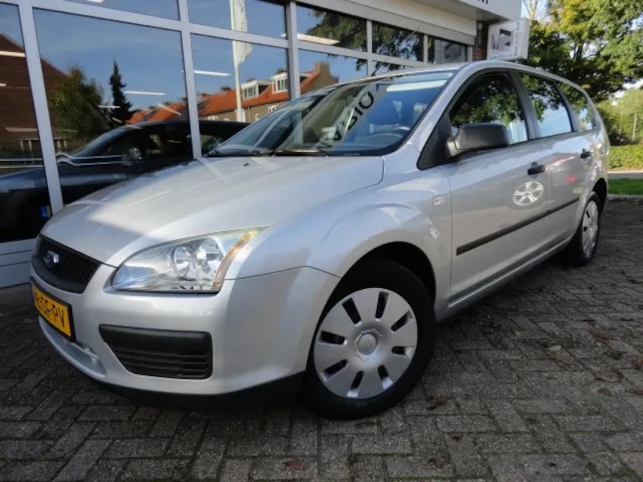 Ford Focus Wagon - 1.6-16V Champion 1.6-16V Champion - AutoWereld.nl