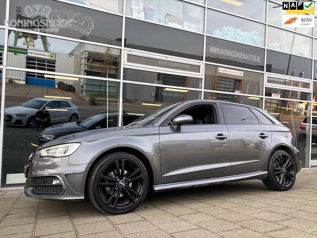 Audi A3 Sportback - 1.4 TFSI S Line Pro Line S g-tron - AutoWereld.nl