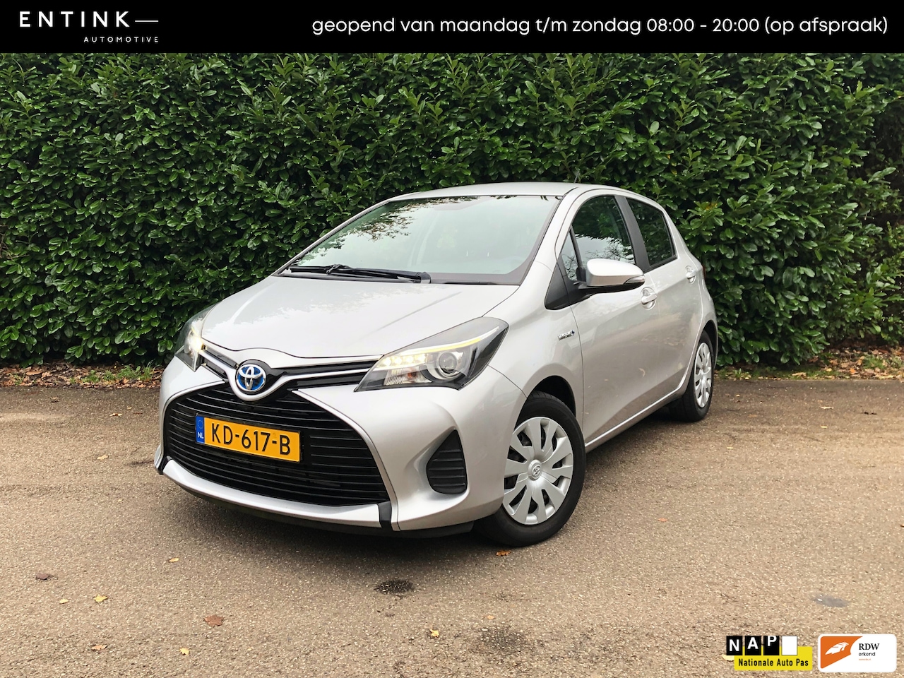 Toyota Yaris - 1.5 Hybrid Aspiration | 1e Eigenaar | Dealer onderhouden | Navi | Camera - AutoWereld.nl