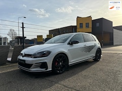 Volkswagen Golf - 2.0 TSI GTI TCR / PANO / ACC / VIRTUAL / CARPLAY