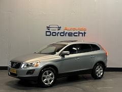 Volvo XC60 - 2.4 D5 AWD R-Design|Pano|Memory|Camera|PDC|Dealer Onderhouden