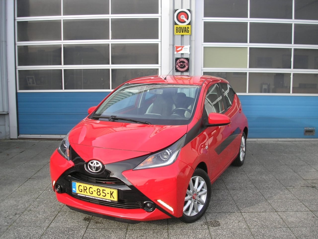 Toyota Aygo - 1.0 VVT-i x-now/airco/weinig kilometers - AutoWereld.nl