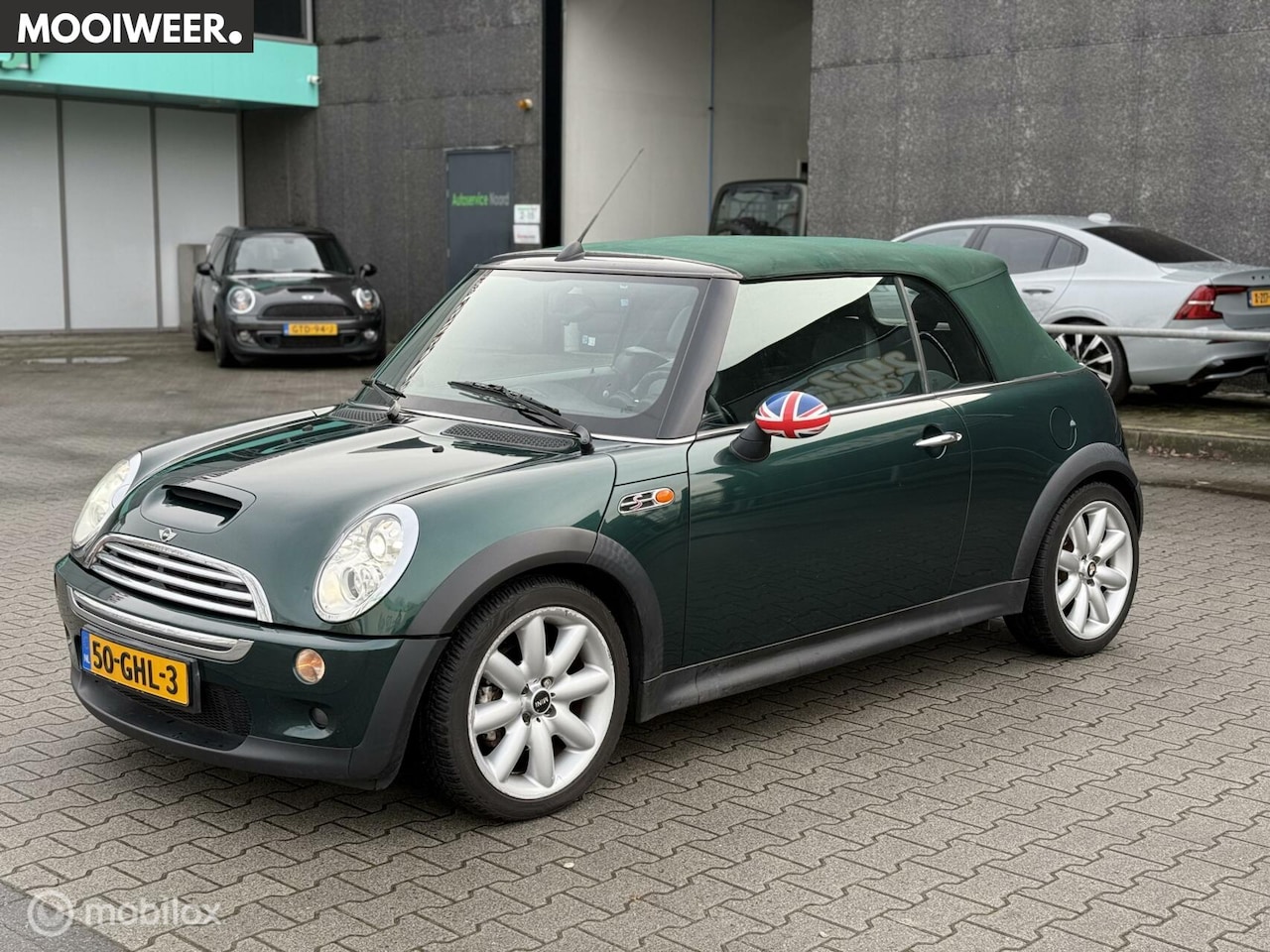 MINI Cabrio - 1.6 Cooper S R52 | Leder | 170 PK | Racing green - AutoWereld.nl