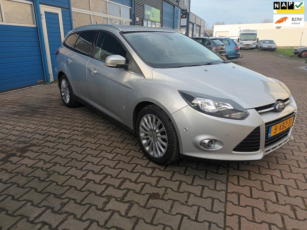 Ford Focus Wagon - 1.0 EcoBoost Edition Plus 1.0 EcoBoost Edition Plus - AutoWereld.nl