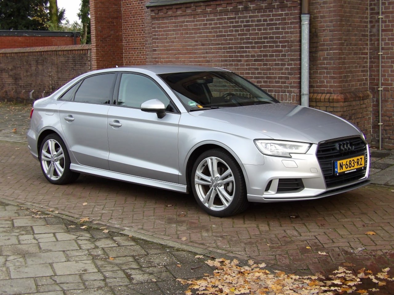 Audi A3 Limousine - 1.0 TFSI Sp. L. Ed. - AutoWereld.nl