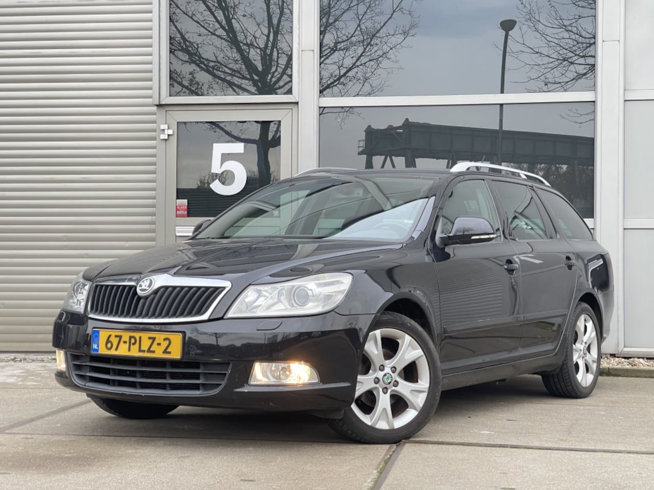 Skoda Octavia Combi - 1.2 TSI Elegance Bns - AutoWereld.nl