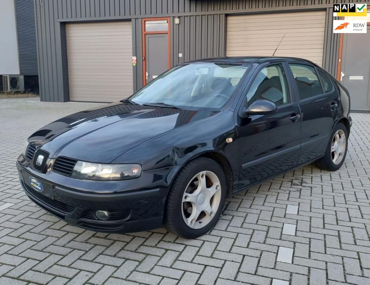 Seat Leon - 1.6-16V Sport 1.6-16V Sport - AutoWereld.nl