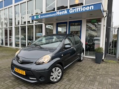 Toyota Aygo - 1.0 VVTi Aspiration I Airco I Elektr. ramen I Centr. vergrendeli