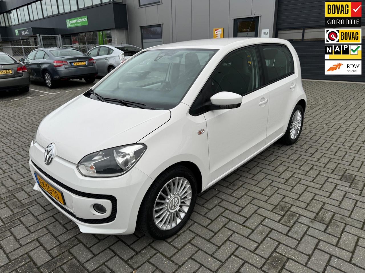 Volkswagen Up! - 1.0 high up! BlueMotion 1.0 high up! BlueMotion - AutoWereld.nl