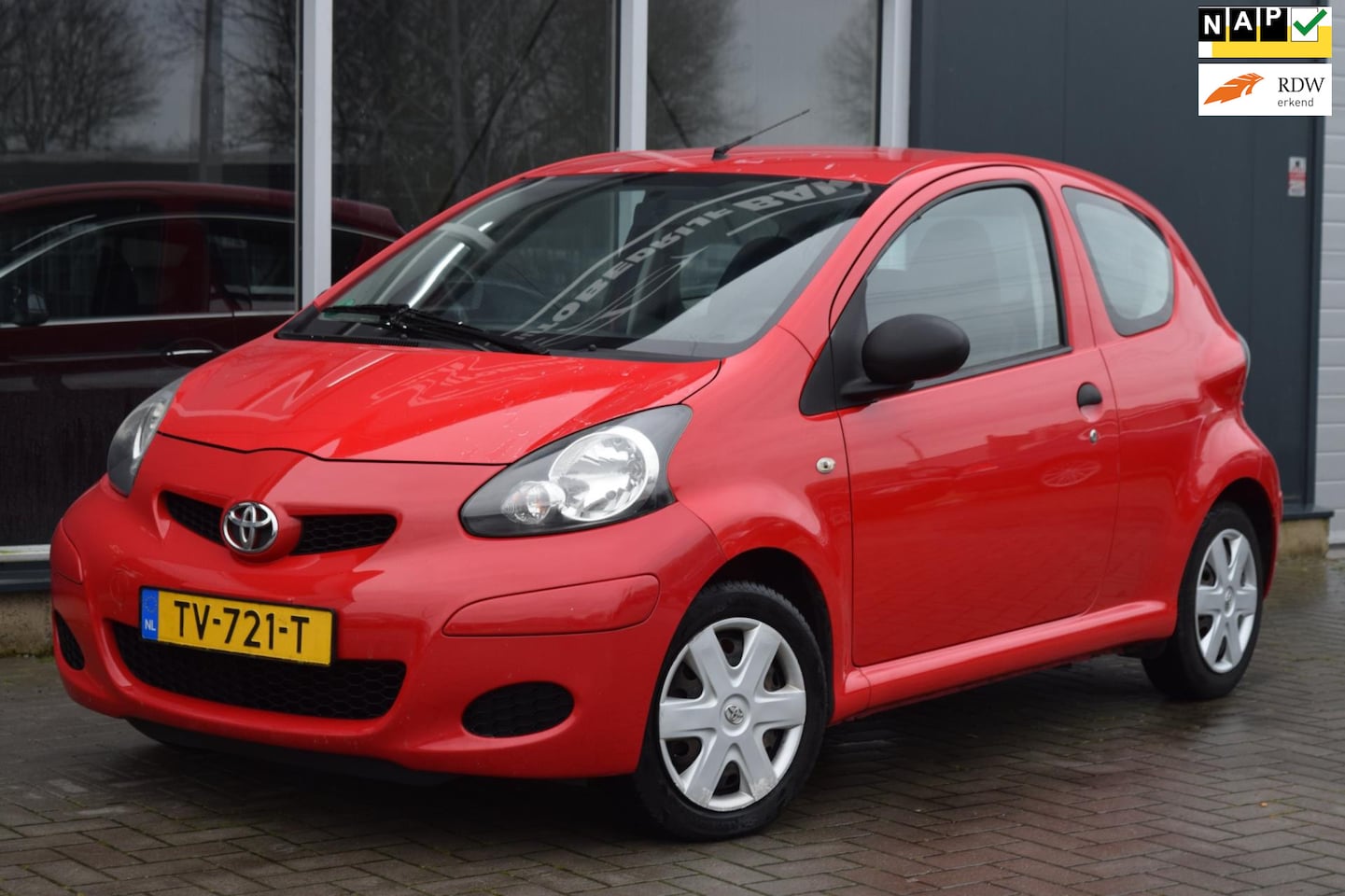 Toyota Aygo - 1.0-12V Access | APK 11-2025 ! - AutoWereld.nl