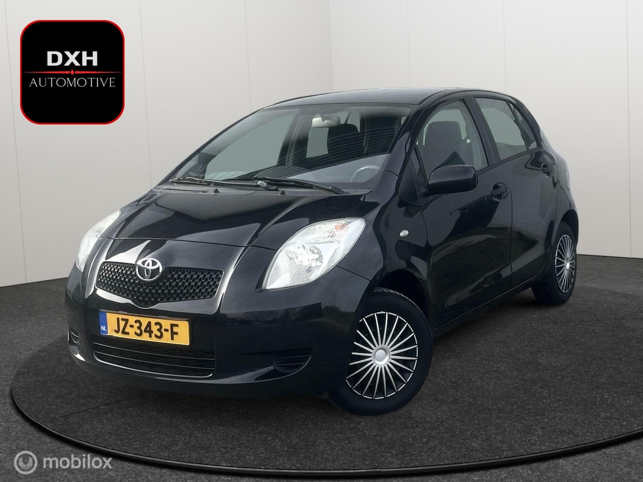 Toyota Yaris - 1.0 VVTi Terra 5Deurs 2eEIG APK-7/2025 Nw.Model - AutoWereld.nl