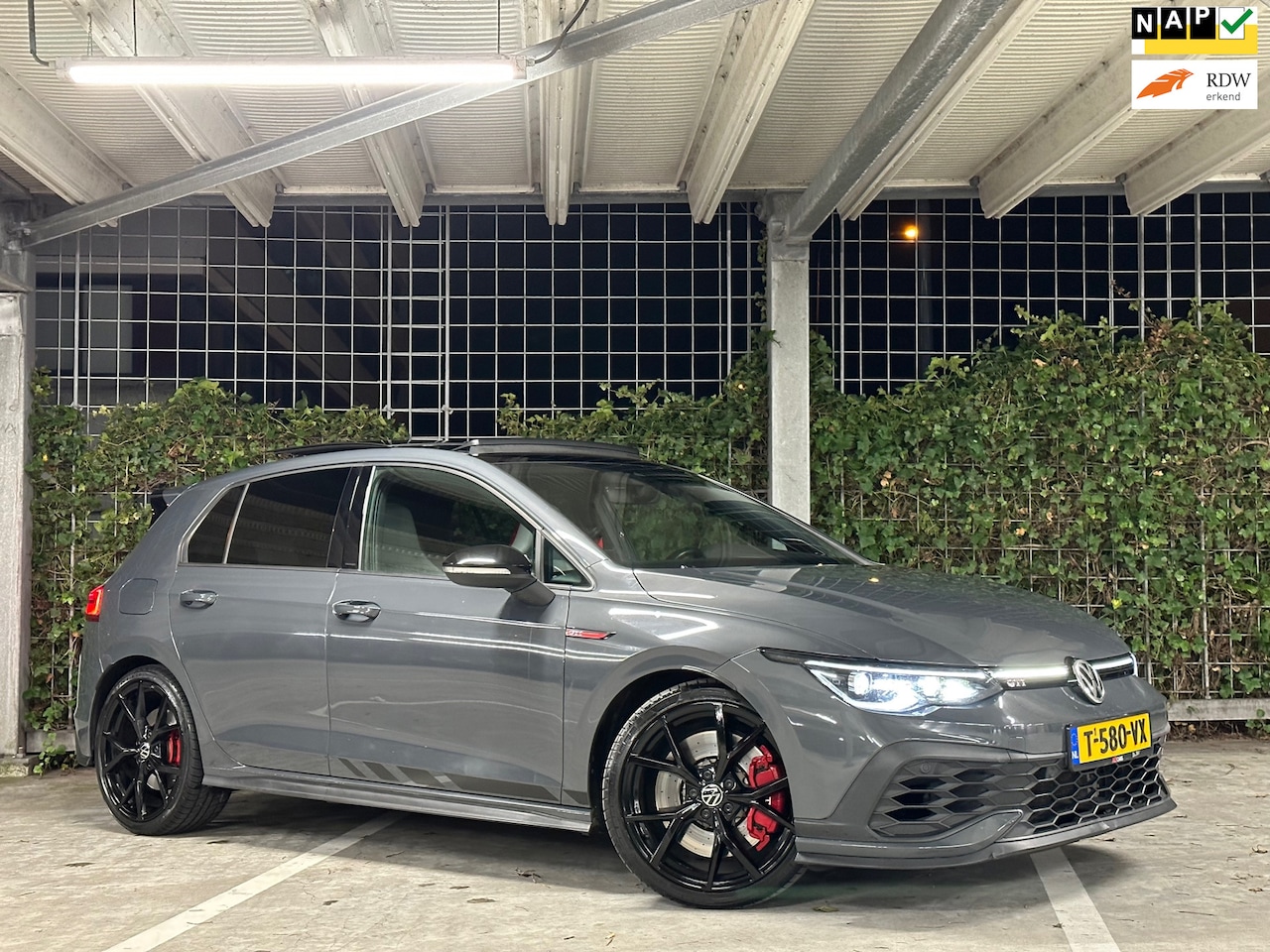 Volkswagen Golf Variant - 8 GTI Clubsport Black Edition Nurburgring/Leer/Stoel verkoeling/HK - AutoWereld.nl